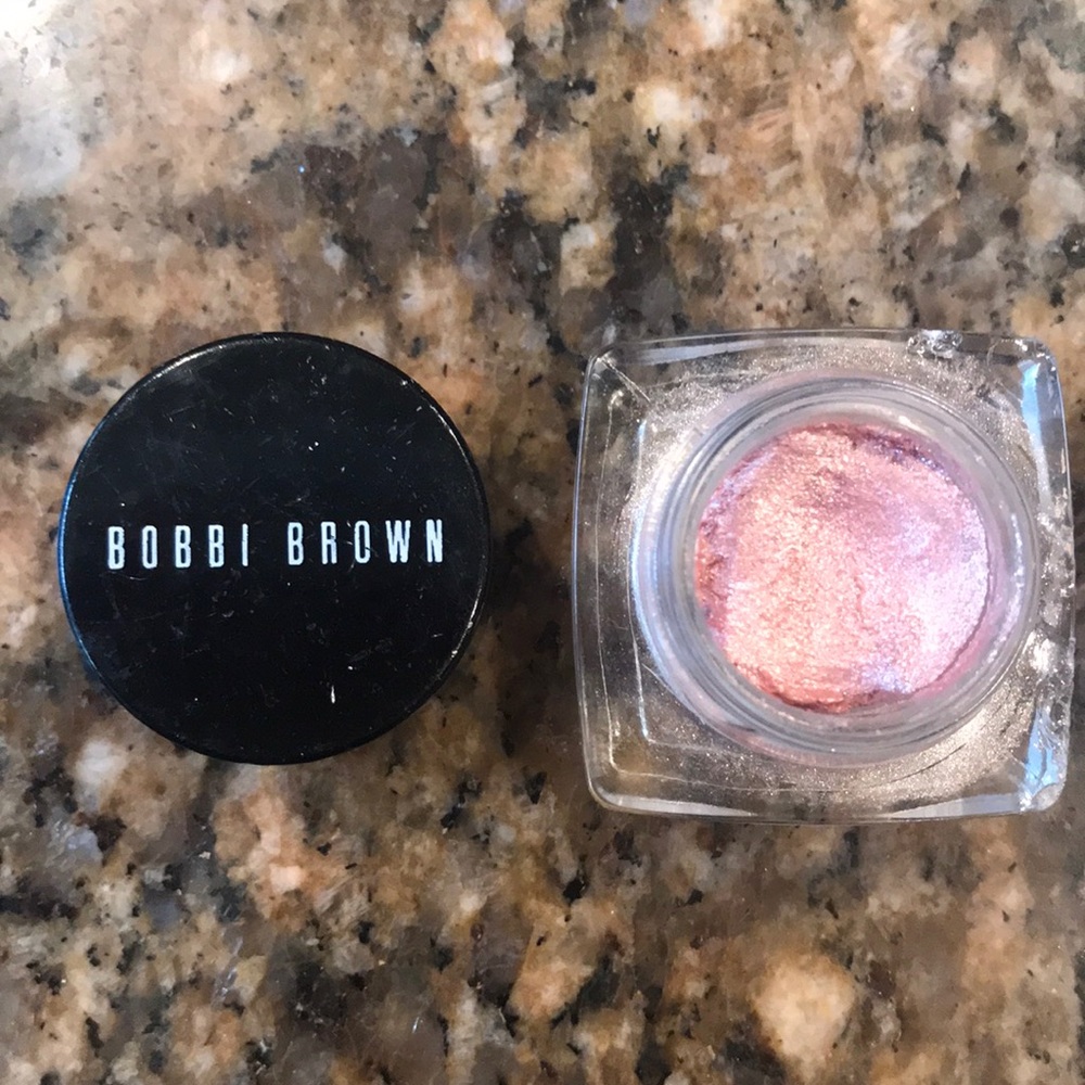 Bobbi Brown Pink Oyster metallic cream shadow